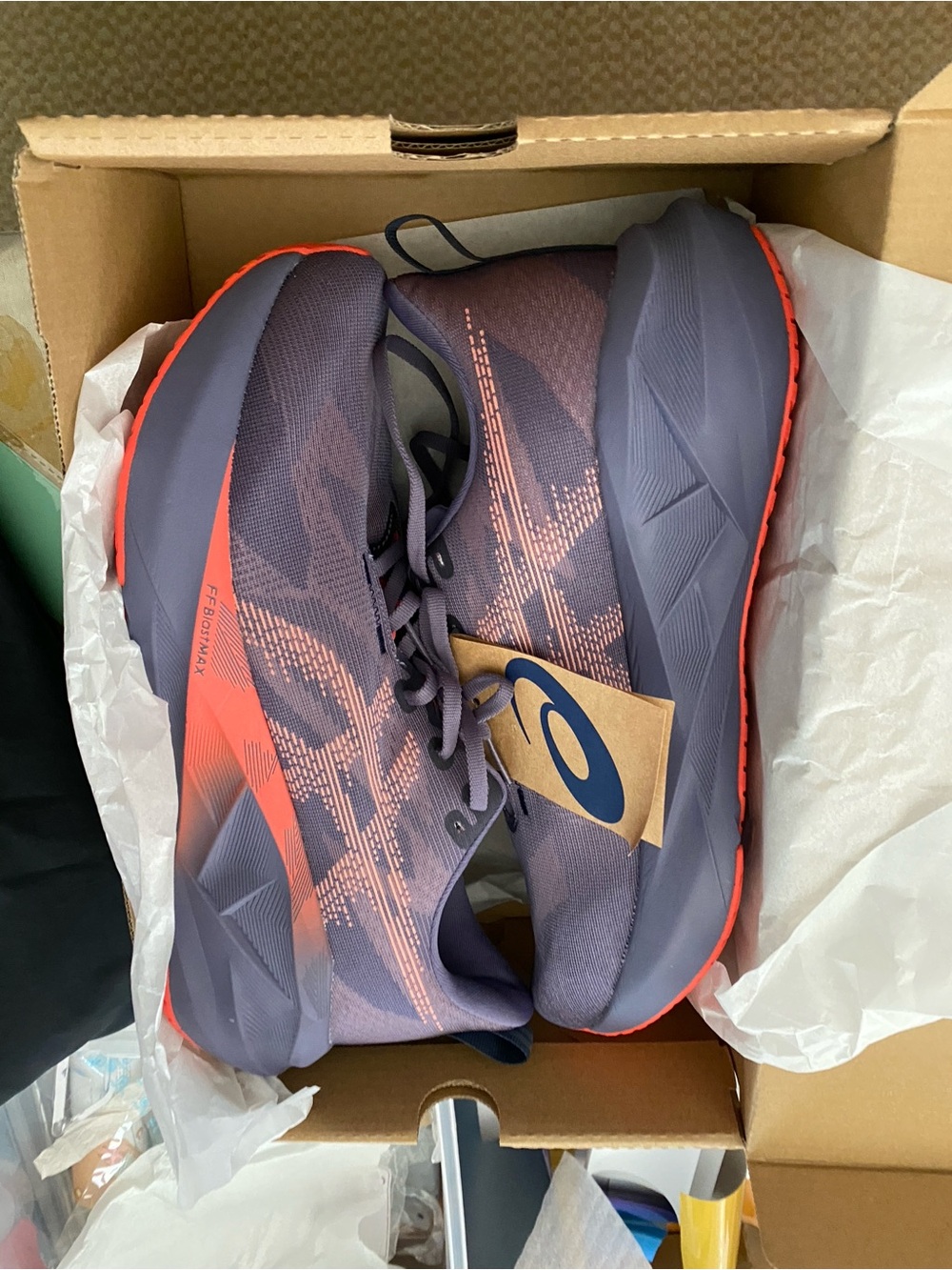 ASICS novablast 5